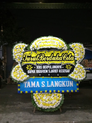 Papan Bunga Duka di Suka Damai